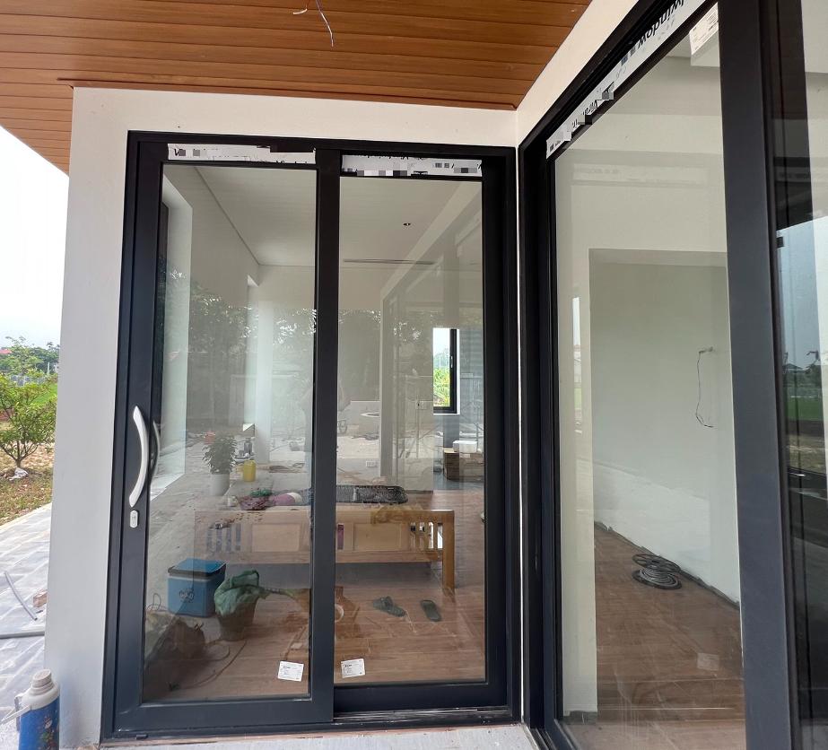Nhà thầu chuyên lắp đặt cửa nhôm Châu Âu bền đẹp, chống ồn tại Nam Định 1