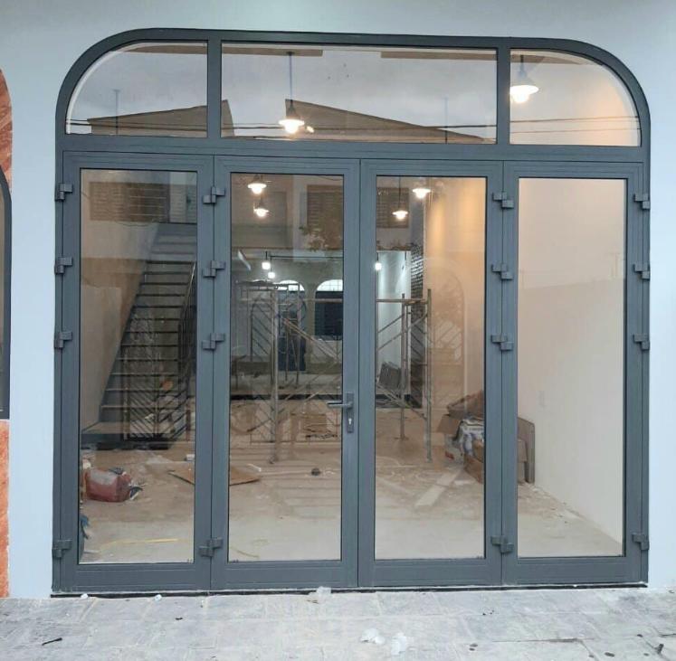 Thi công cửa nhôm xingfa 4 cánh mở quay giá rẻ tại Nam Định 2